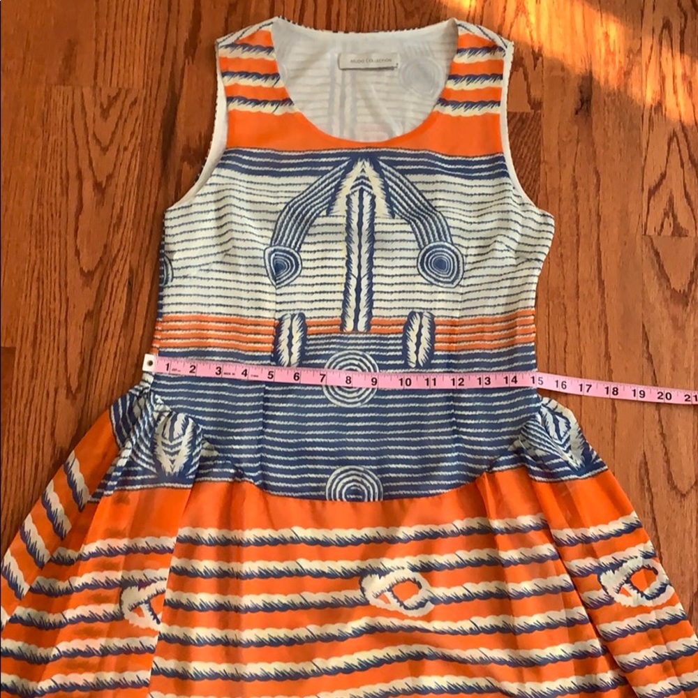 Dress - Picture 5 of 8